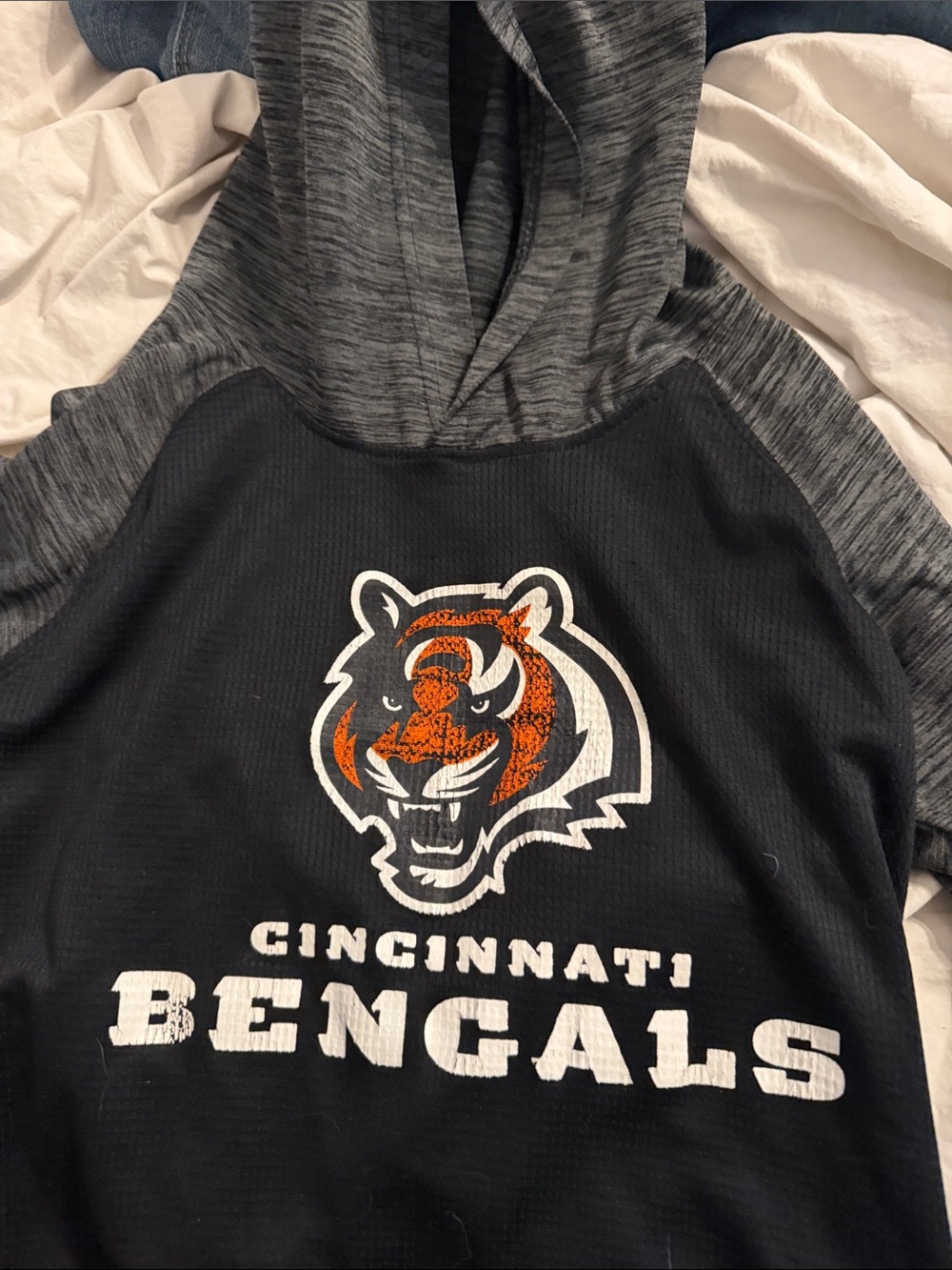 Team Apparel Cincinnati Bengals Black & Gray Hoodie Tee with Orange Logo